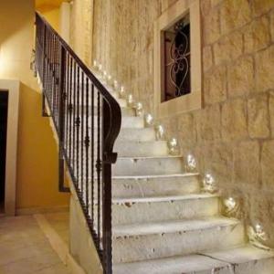 Apartment and Rooms Desideria