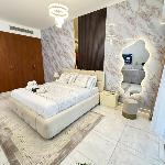 Central Park towers Difc suite kings