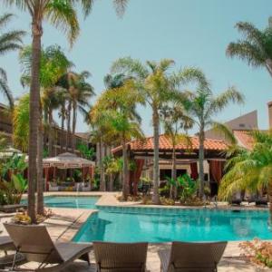 Atrium Hotel At Orange County Airport