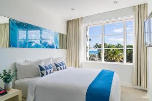 Clevelander Hotel, Miami Beach