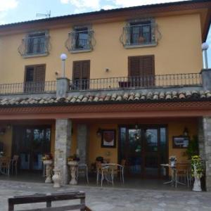 Villa Tre Colli Agri B&B