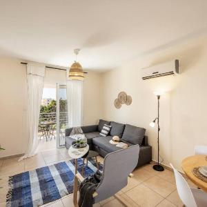 SunnyVillas 2BR Mythical Apt Swimming Pool BF03