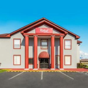 Red Roof Inn & Suites Pensacola - NAS Corry