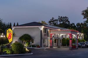 Super 8 by Wyndham Ukiah, Ukiah