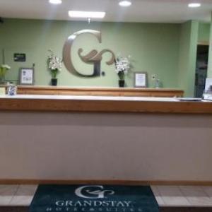 Crossings by GrandStay Waseca