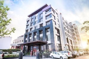 Hotel Almeida, Zirakpur