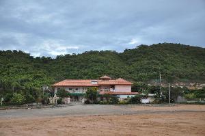 Wattana Hill Resort , Rayong