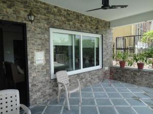Lago villa, Bhopal