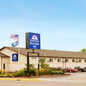 Hotels near Niobrara County Fairgrounds - Americas Best Value Inn Torrington