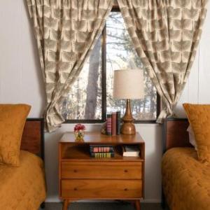 Hotels near Snow Valley Mountain Resort - oak knoll lodge