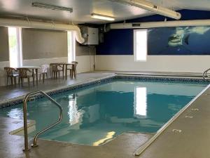 Days Inn & Suites by Wyndham Williston, Williston