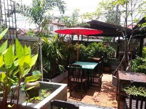 The Outside Inn, Ubon Ratchathani