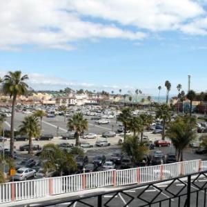 Santa Cruz Hotels Deals at the 1 Hotel in Santa Cruz CA