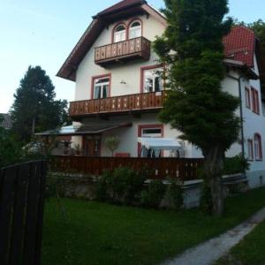 Apartments Alte Villa