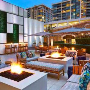 Hotels near Time Nightclub Cosa Mesa - Irvine Marriott