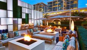 Irvine Marriott, Irvine