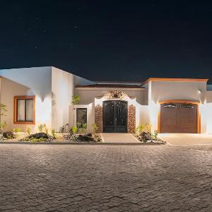Seaside Hacienda 6 Bedrooms