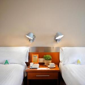 Tres Torres Atiram Hotel