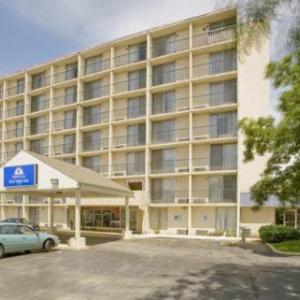 Monmouth Hotels Deals At The 1 Hotel In Il Broadview Inn Suites Former Americas Best Value Gaurg