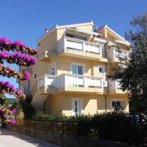 Apartments with parking spaces Bibinje Zadar - 5761