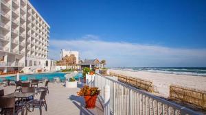 Holiday Inn Express & Suites Panama City Beach - Beachfront, Panama City Beach