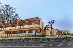 Howard Johnson by Wyndham Santa Cruz Beach Boardwalk, Santa Cruz