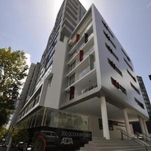 Darlinghurst Fully Self Contained Modern 1 Bed Apartment (11GOUL)