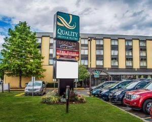 Quality Hotel & Suites At The Falls, Niagara Falls