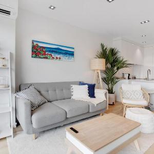 Takapuna Central Stylish 2BR Carpark Aircon