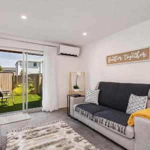 Location Plus Free Off St Park Handy Hospital