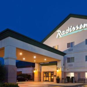 Hotels near Hard Rock Live Rockford - Radisson Hotel & Conference Center Rockford