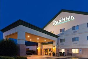 Radisson Hotel & Conference Center Rockford, Rockford