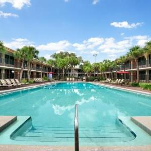 Ramada by Wyndham Kissimmee Gateway