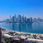 Palm Jumeirah - Rooftop Pool & Beach Access Dubai