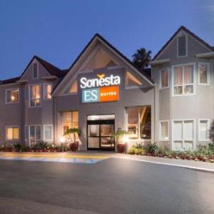 Hotels near Fitzgeralds Huntington Beach - Sonesta ES Suites Huntington Beach Fountain Valley