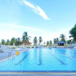 Seastar Hotel And Service Apartment