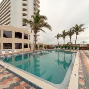 Radisson Suite Hotel Oceanfront