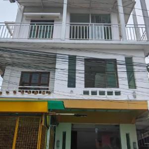 ConnieBoy Penson House