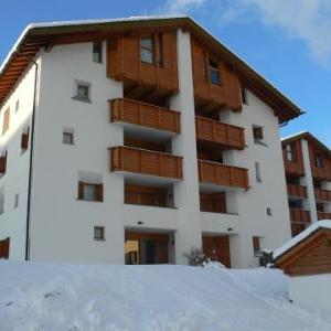 Apartment Chesa Maurus A1