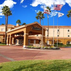 Hotels near Poway Center for the Performing Arts - Radisson Hotel San Diego Rancho Bernardo