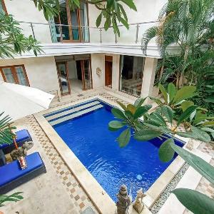 The Lavana Dzawani Seminyak 3 Bedroom Villa