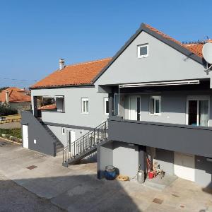 Apartments with parking space Bibinje Zadar - 24451