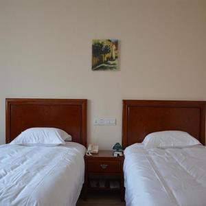 GreenTree Inn Anhui Yaohai District MingGuang Road Bus Station Express Hotel