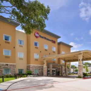 Hotels near The Clarion at Brazosport College - Best Western Plus Lake Jackson Inn & Suites