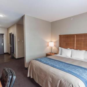Hotels near Bonnyville Pro Rodeo - Comfort Inn & Suites Bonnyville
