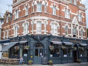 The Kings Arms, Ealing