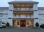 Brookings Oregon Hotels - Lighthouse Inn