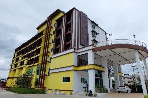 River Hotel, Nakhon Pathom