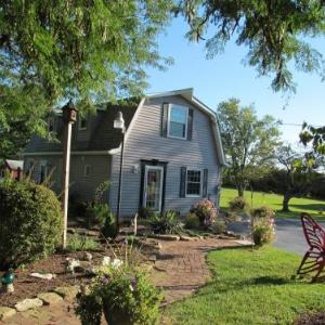 Hotels near Idlewild and Soakzone - The Carriage House on Slope Hill