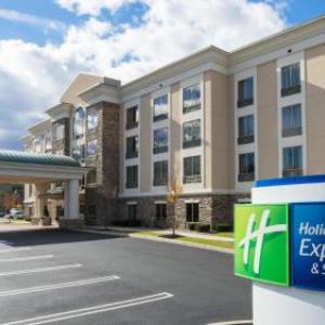 Holiday Inn Express and Suites - Stroudsburg